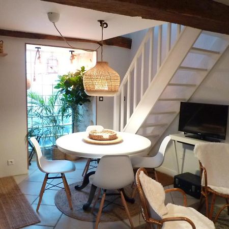 La Petite Maison Carre Talant Exteriör bild
